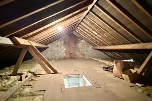 Loft- click for photo gallery